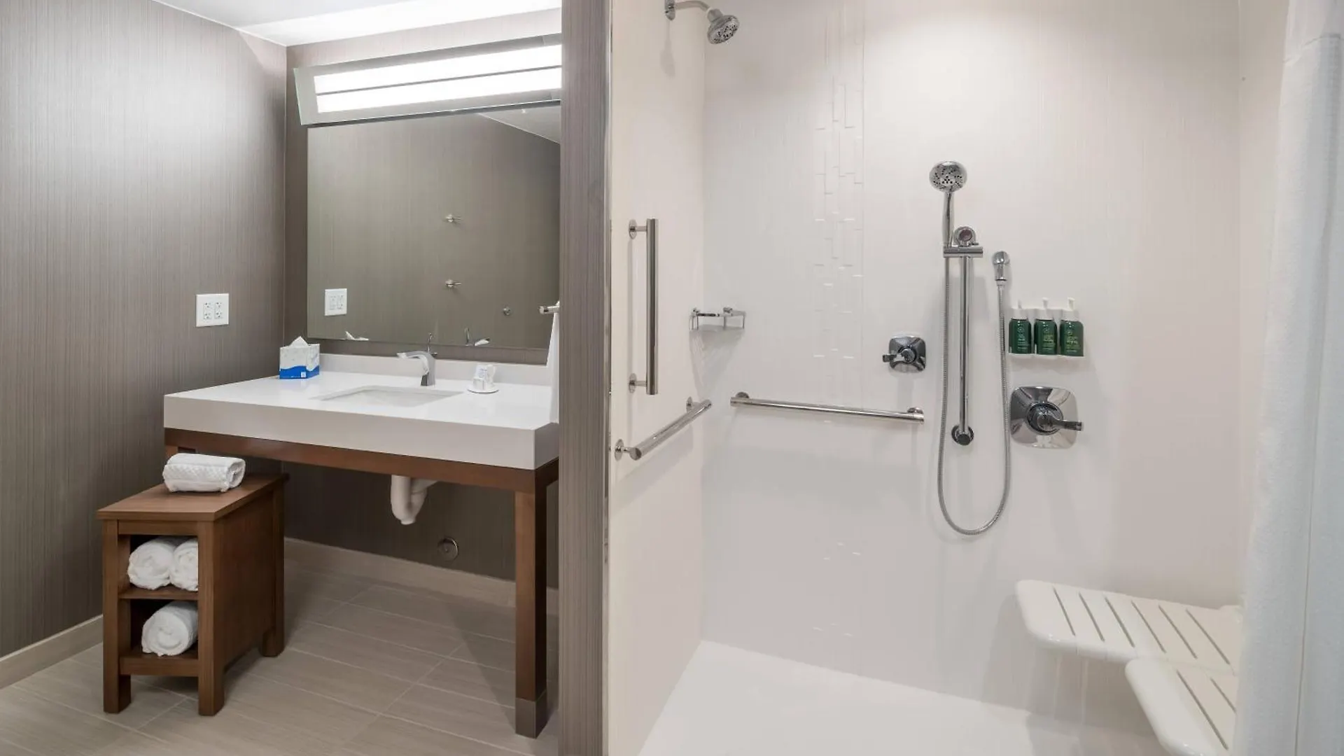 Hotel Courtyard By Marriott