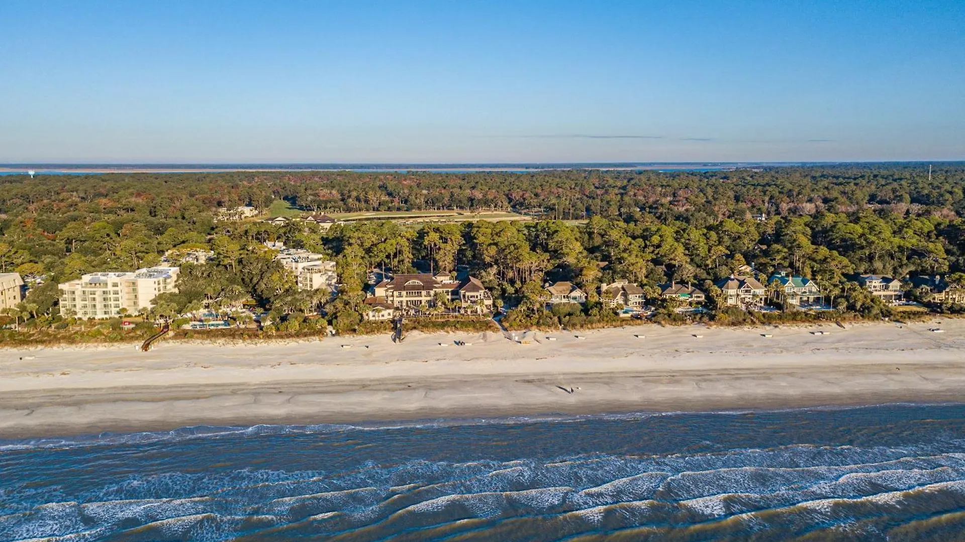 Holiday home 1762 Bluff Modern Updated Water Views Sleeps 8 Sea Pines Hilton Head Island