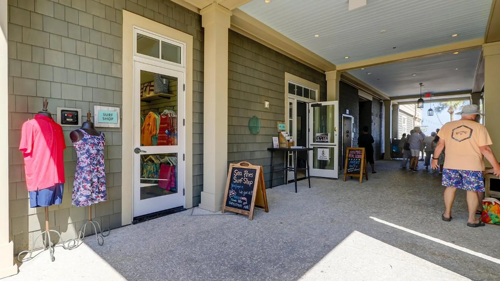 New Finishing Touches Added ! Walk To The Salty Dog South Sleeps 4 Sea Pines *