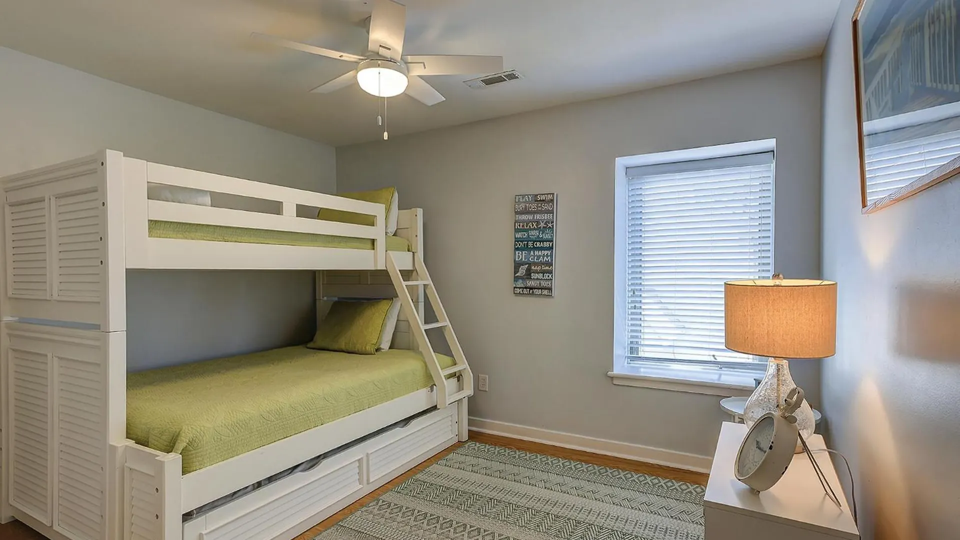 Holiday home 1762 Bluff Modern Updated Water Views Sleeps 8 Sea Pines