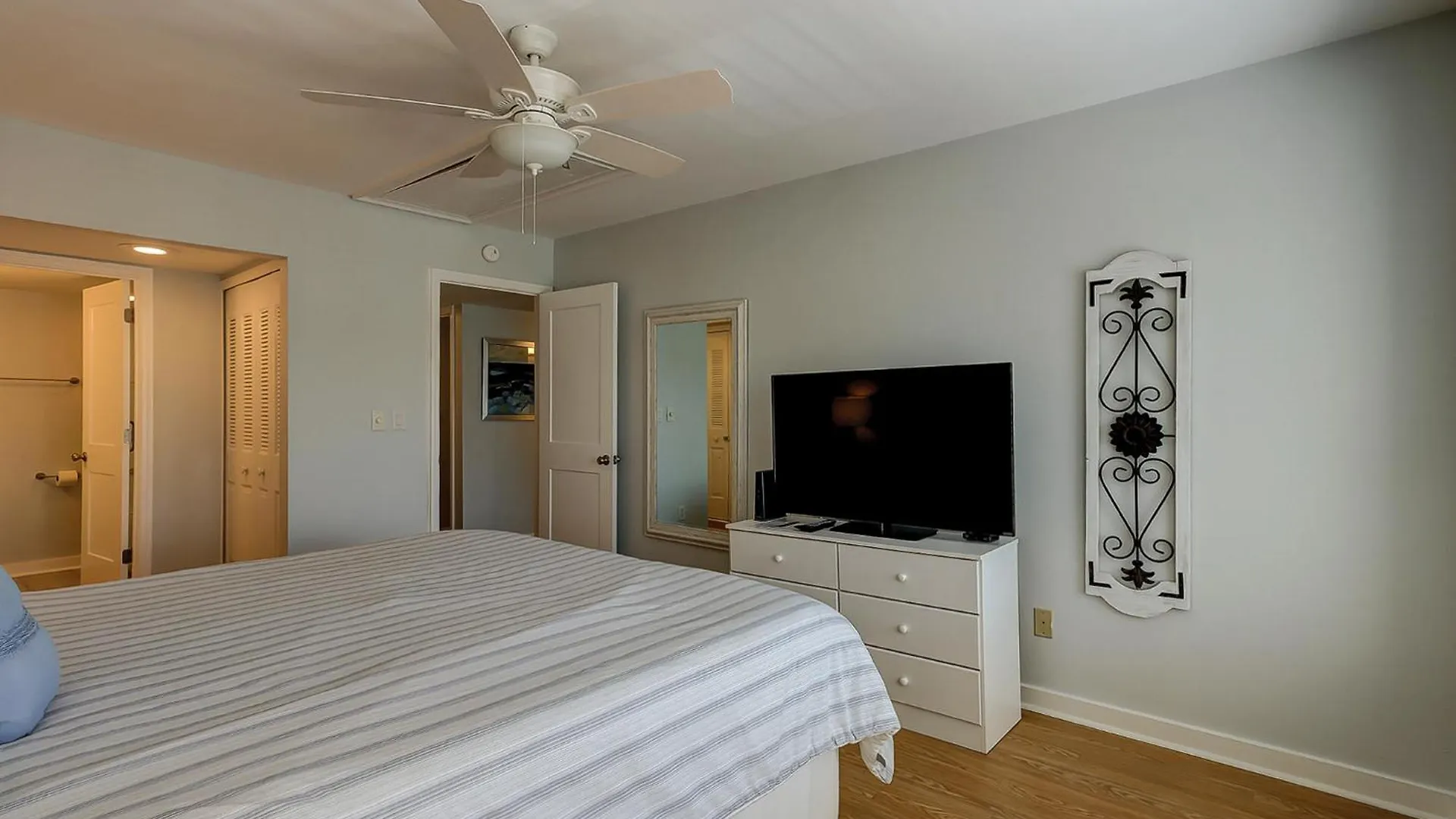 1762 Bluff Modern Updated Water Views Sleeps 8 Sea Pines Holiday home Hilton Head Island