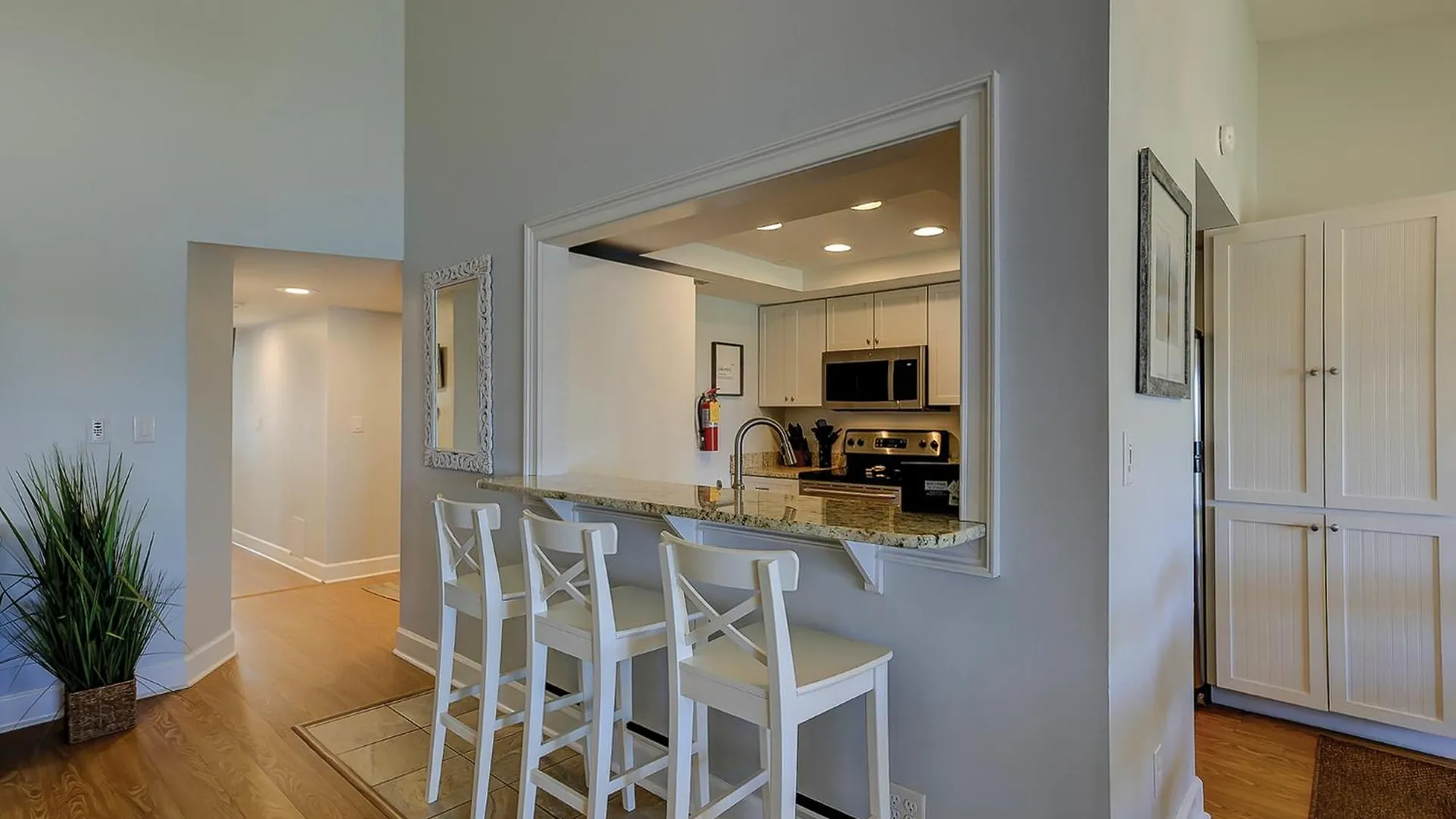 1762 Bluff Modern Updated Water Views Sleeps 8 Sea Pines Hilton Head Island
