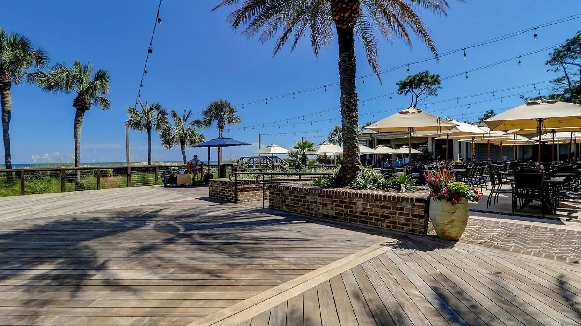 1737 Bluff Renovated Tommy Bahama Water Views Sleeps 6 Sea Pines Casa vacanze