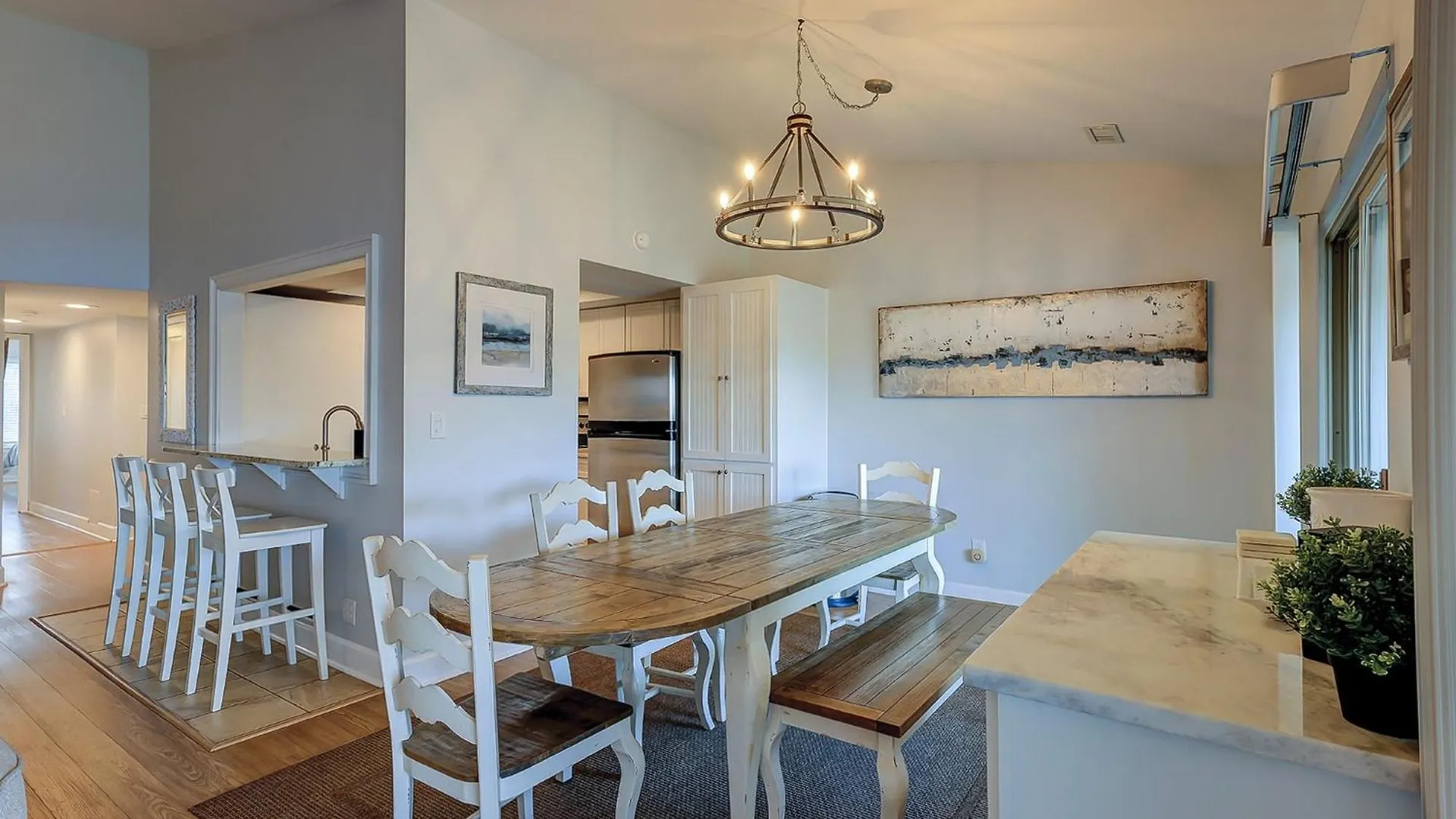 1762 Bluff Modern Updated Water Views Sleeps 8 Sea Pines Holiday home