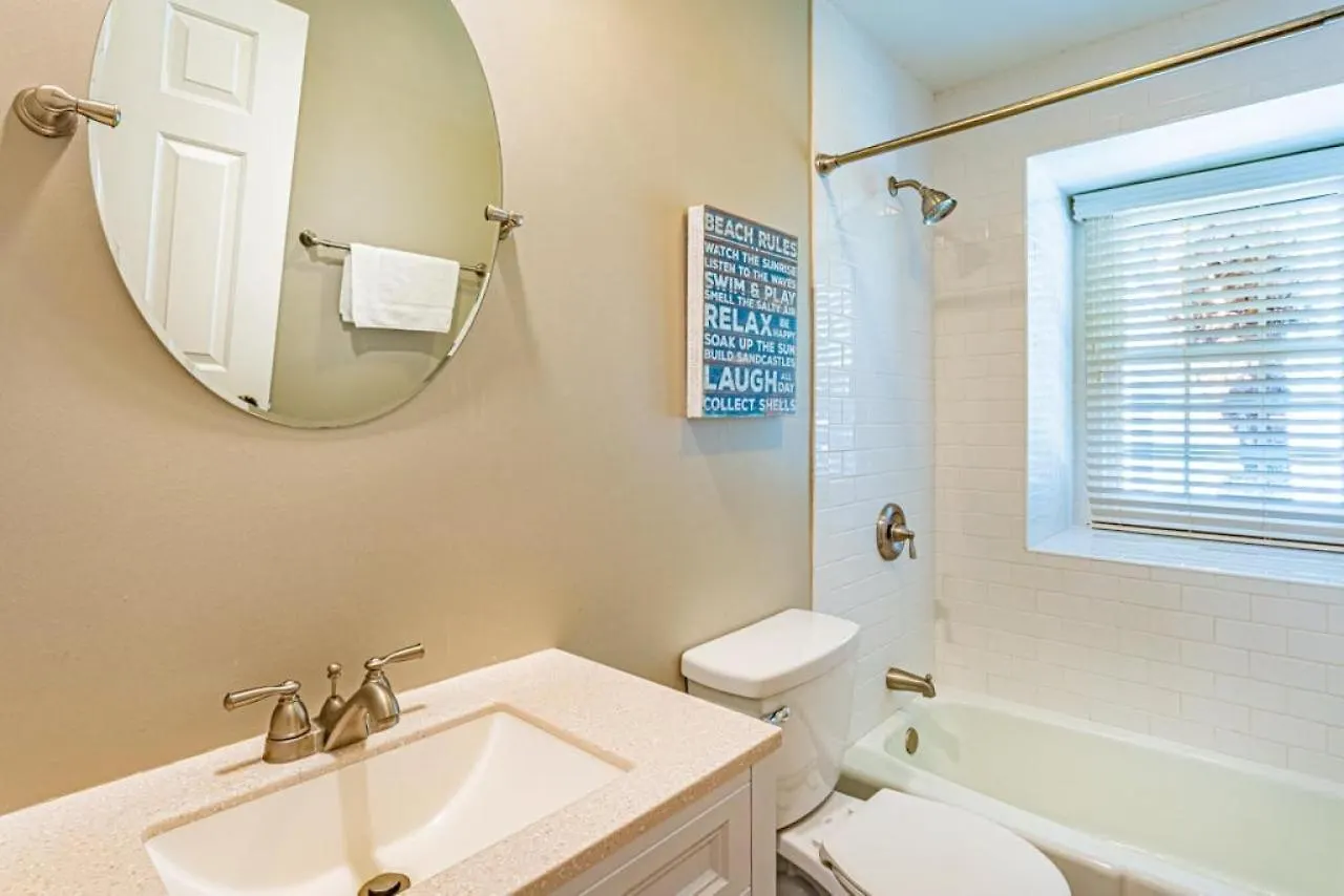 Holiday home 229 Evian Coastal Charm Golf Course Private Hilton Head Island