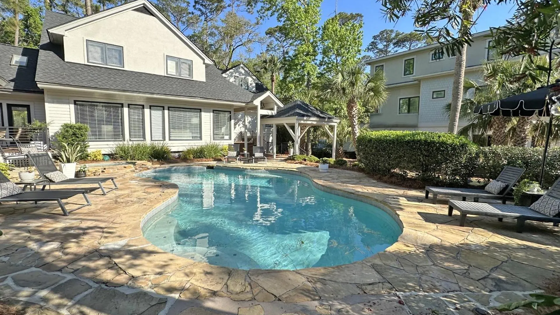 10 Armada Holiday home *