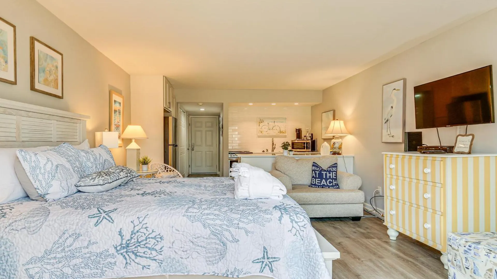 With Patio Walk To Beach! * Hilton Head Island