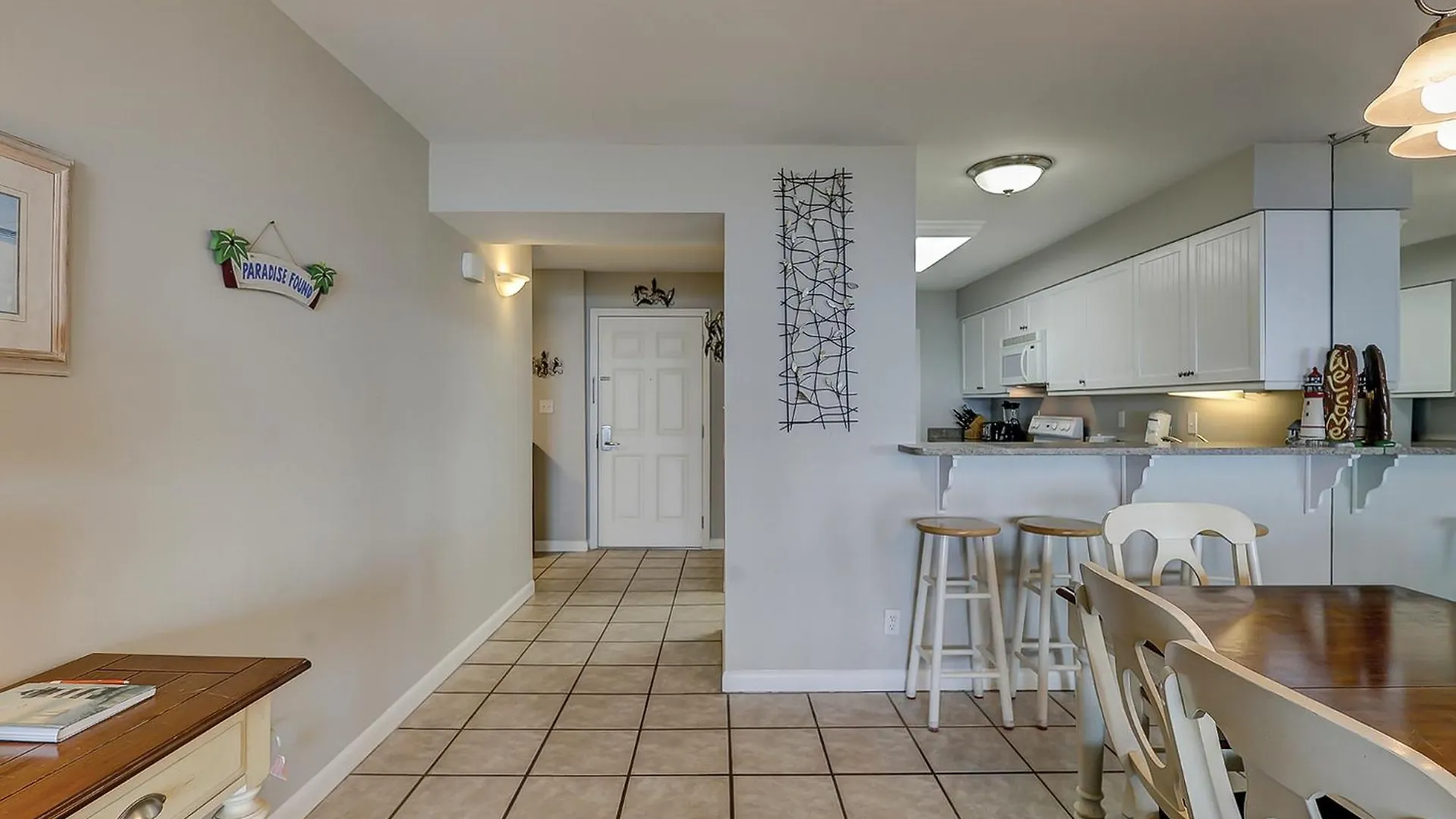 Shorewood 304 Villa *