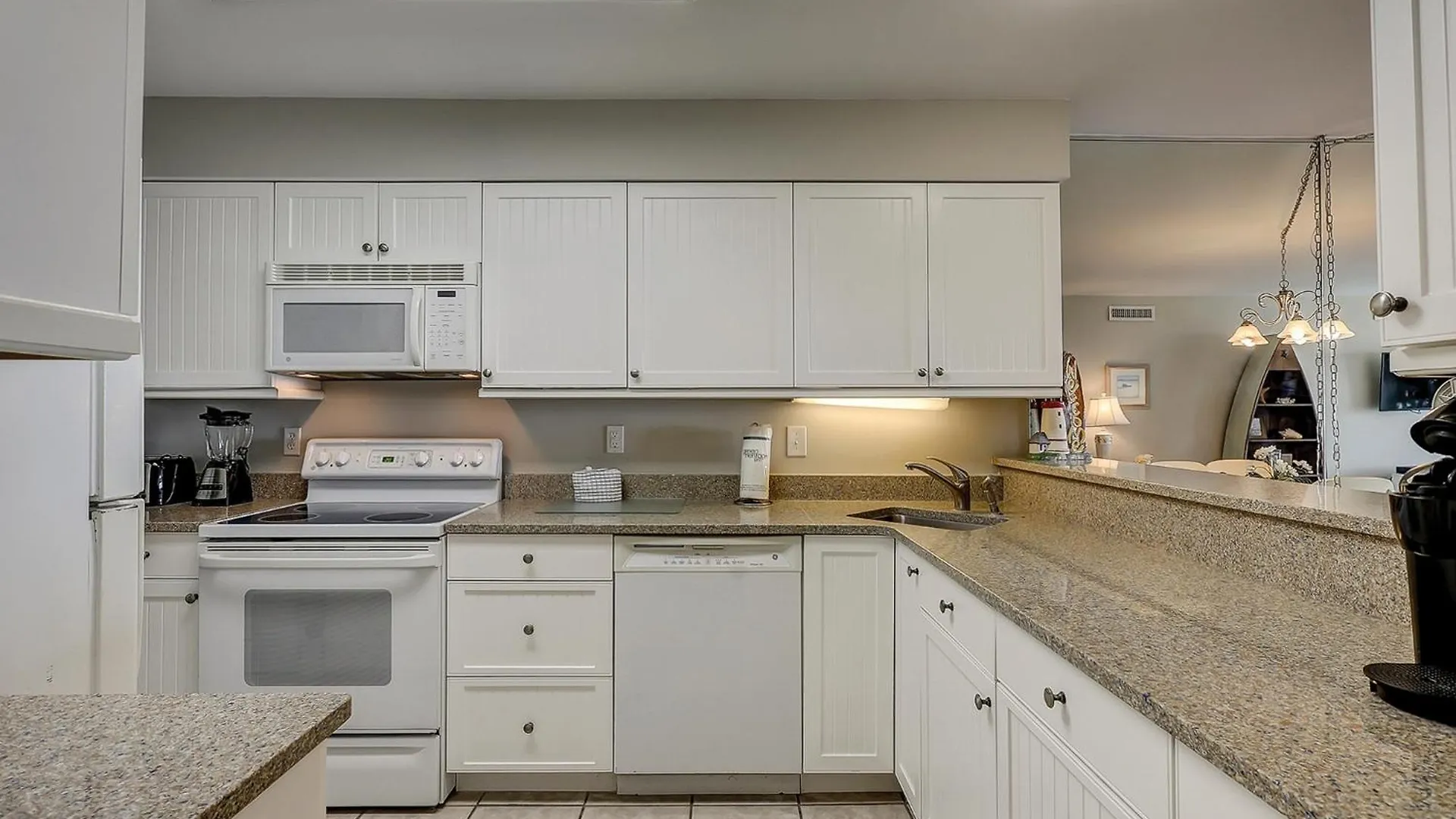 Shorewood 304 Villa
