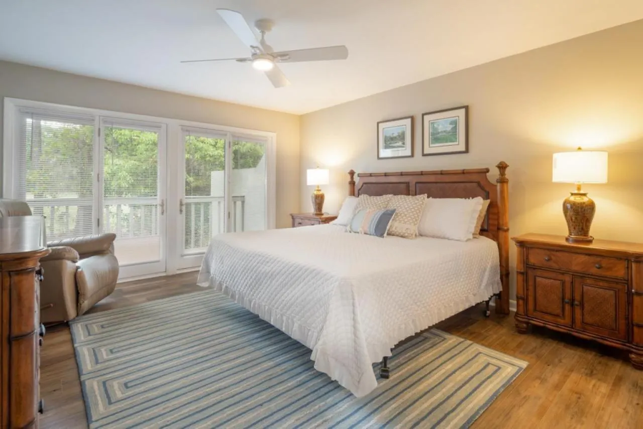 Holiday home 18 Stoney Creek On The Golf Course Private Pool Spacious Sleeps 10 Sea Pines Hilton Head Island