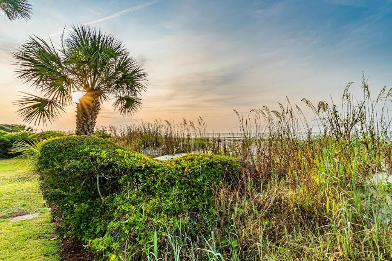 253 Greenwood New Renovations Private Pool Golf Views Sleeps 10 Sea Pines Holiday home Hilton Head Island