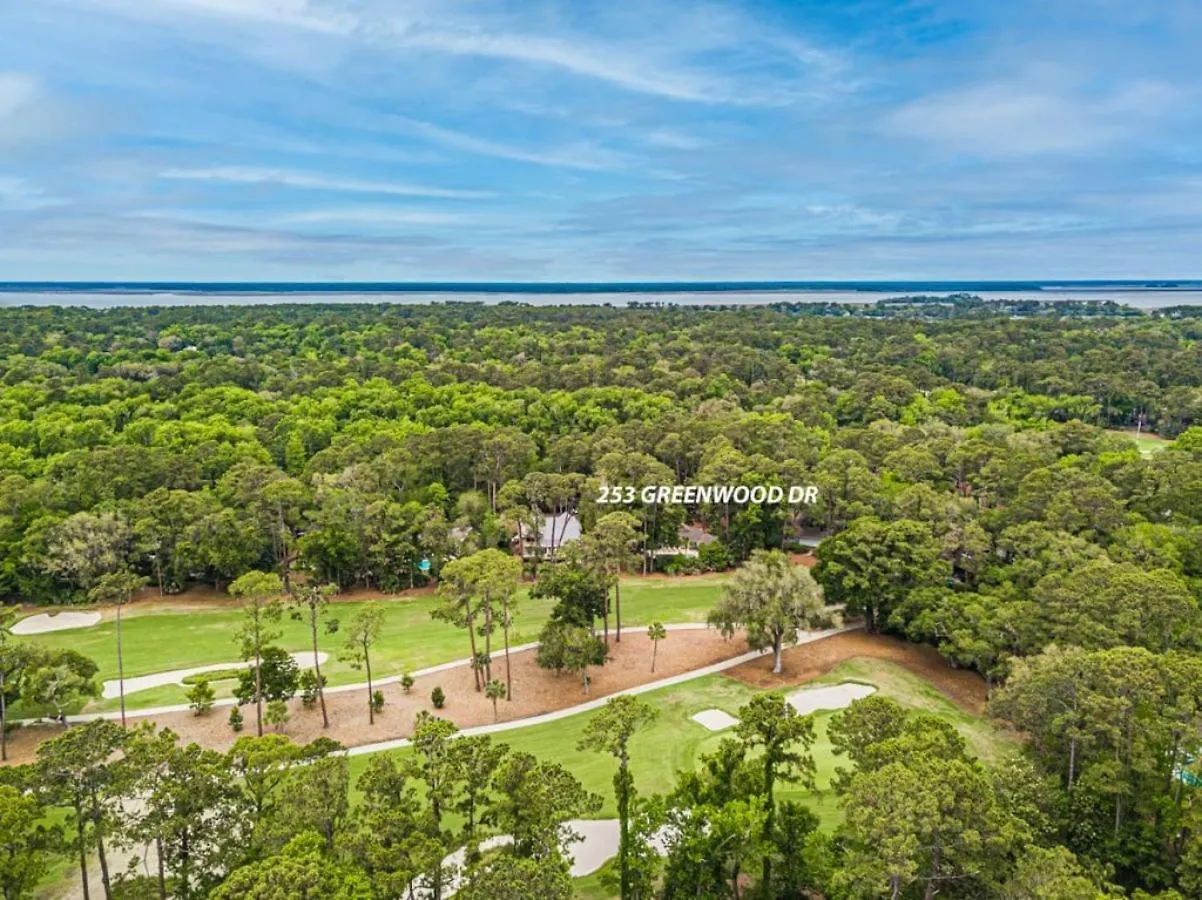 Holiday home 253 Greenwood New Renovations Private Pool Golf Views Sleeps 10 Sea Pines Hilton Head Island