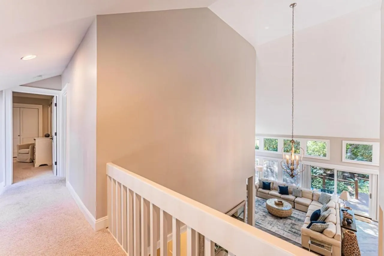 24 Red Cardinal 2nd Row, Steps From The Updated, Coastal, Luxury Holiday home *