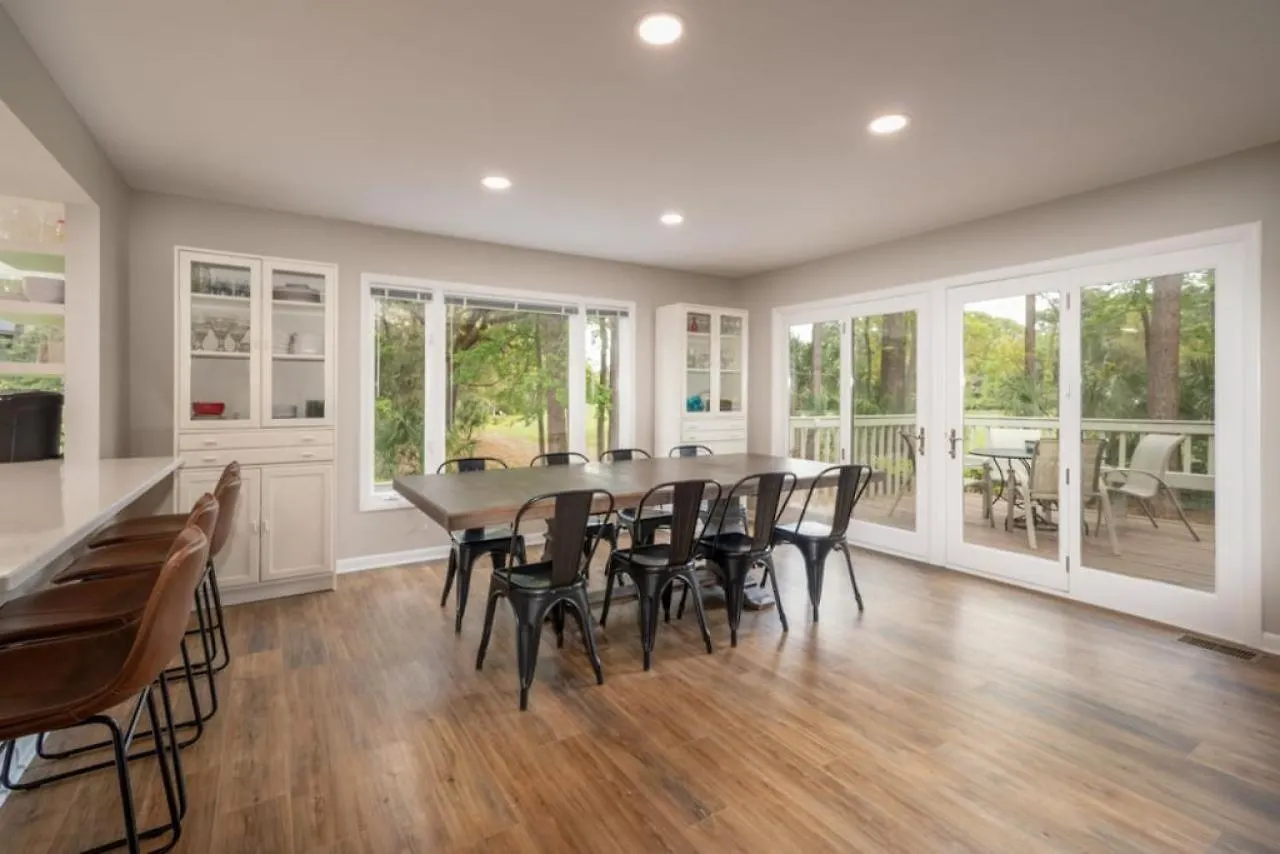 Holiday home 18 Stoney Creek On The Golf Course Private Pool Spacious Sleeps 10 Sea Pines *