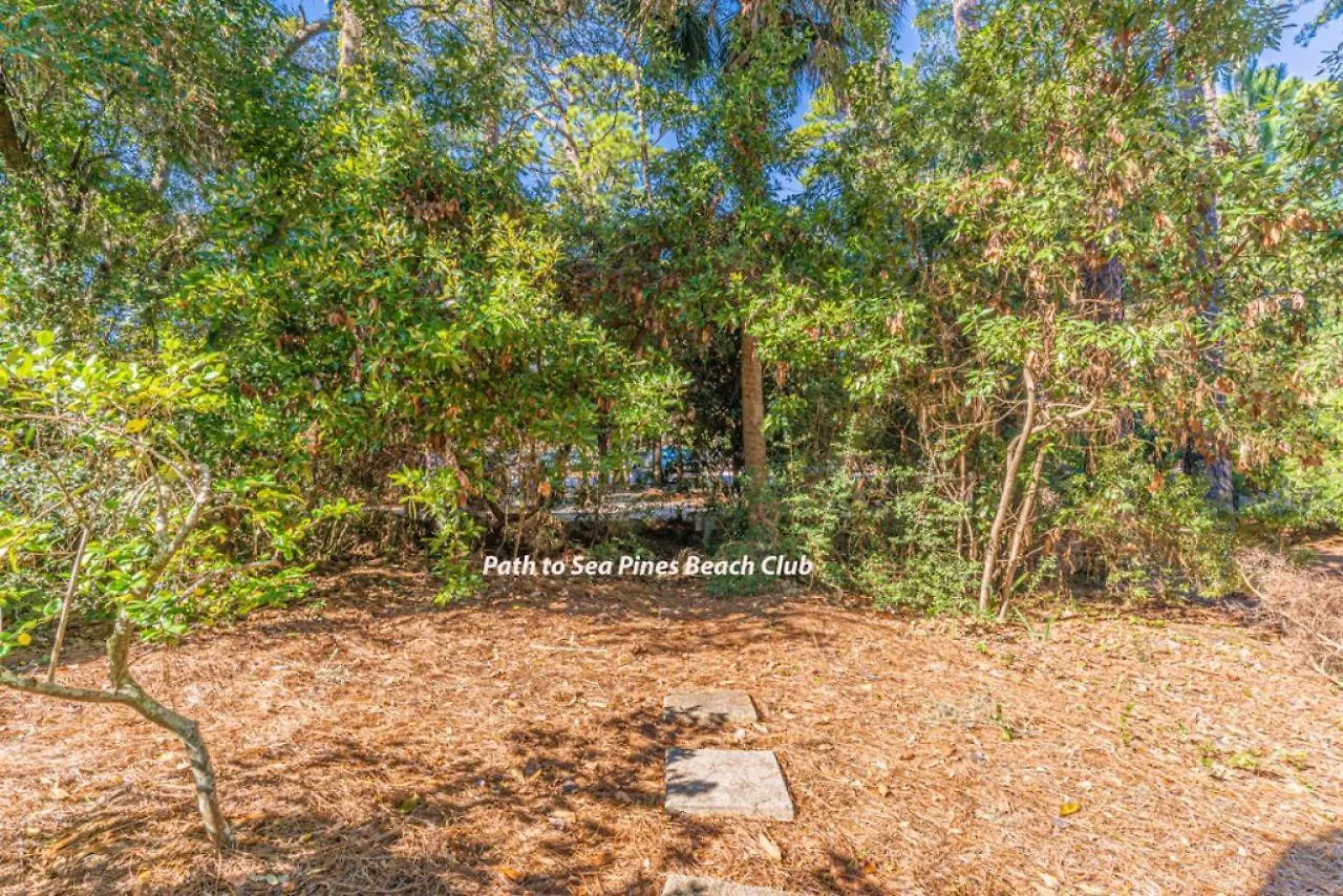 24 Red Cardinal 2nd Row, Steps From The Updated, Coastal, Luxury Holiday home