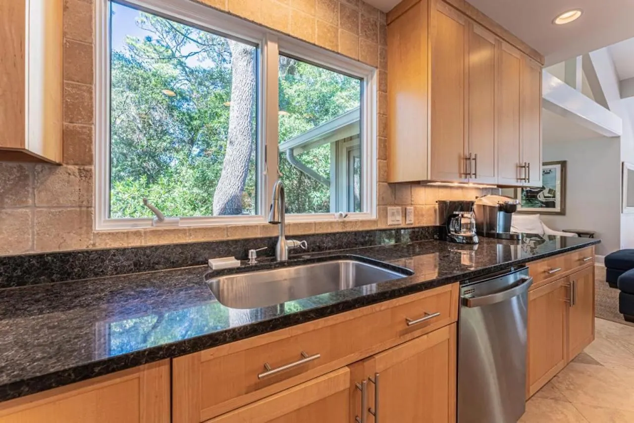 24 Red Cardinal 2nd Row, Steps From The Updated, Coastal, Luxury