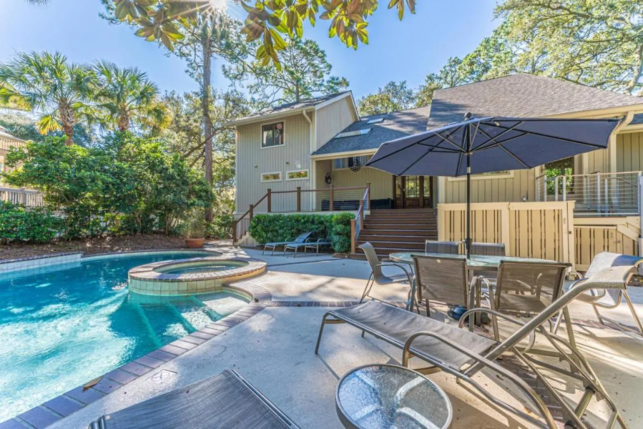 24 Red Cardinal 2nd Row, Steps From The Updated, Coastal, Luxury Holiday home
