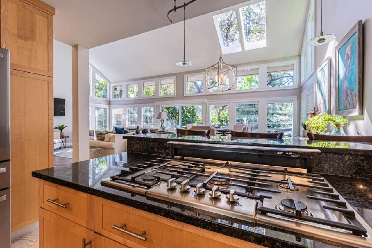 24 Red Cardinal 2nd Row, Steps From The Updated, Coastal, Luxury