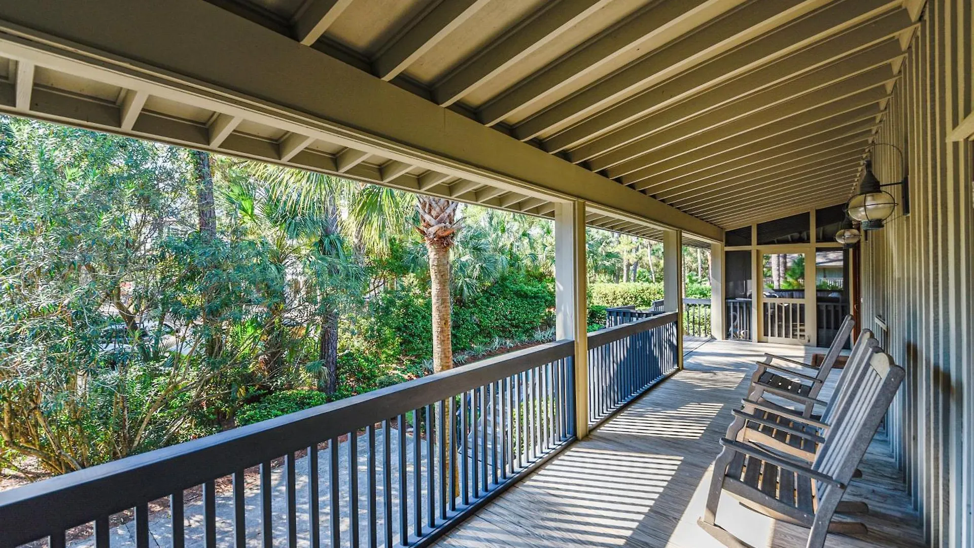 Holiday home 28 Surf Scoter 2nd Row Steps From The Renovated *
