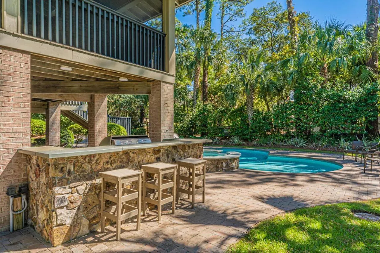 Holiday home 28 Surf Scoter 2nd Row Steps From The Renovated Hilton Head Island