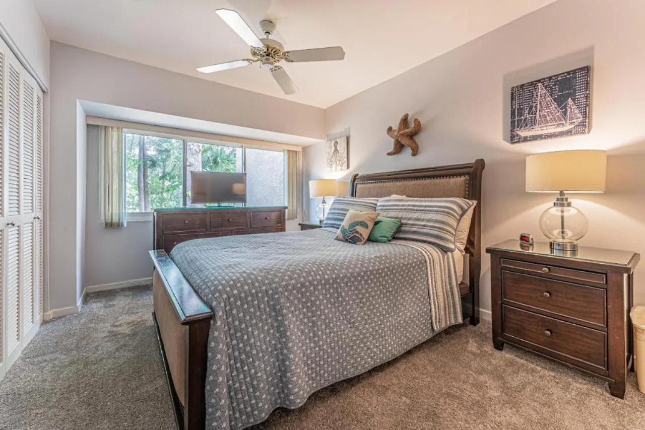 Pet Friendly! 503 Plantation Club Walk To Pool Sleeps 6 Sea Pines Hilton Head Island