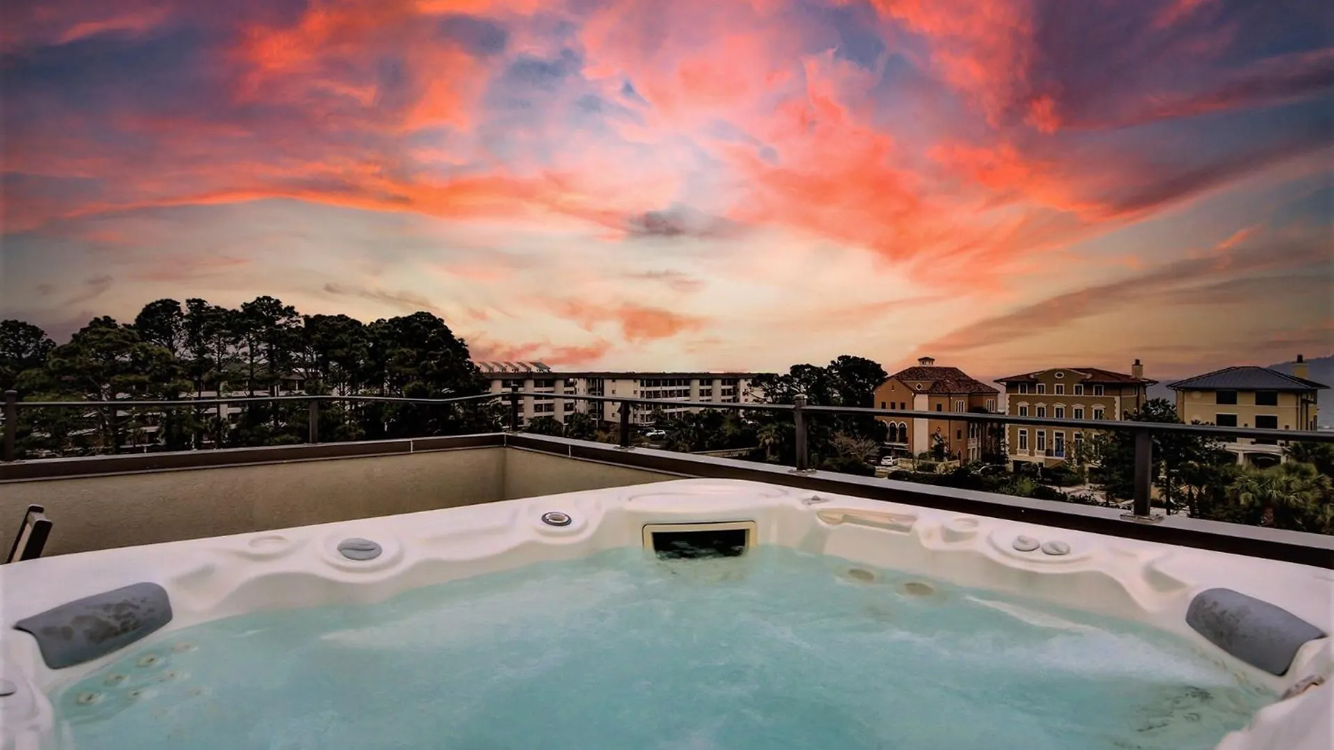 Holiday home Amazing Ocean Views 36 Bradley Roof Hot Tub Sleeps 15 Hilton Head Island
