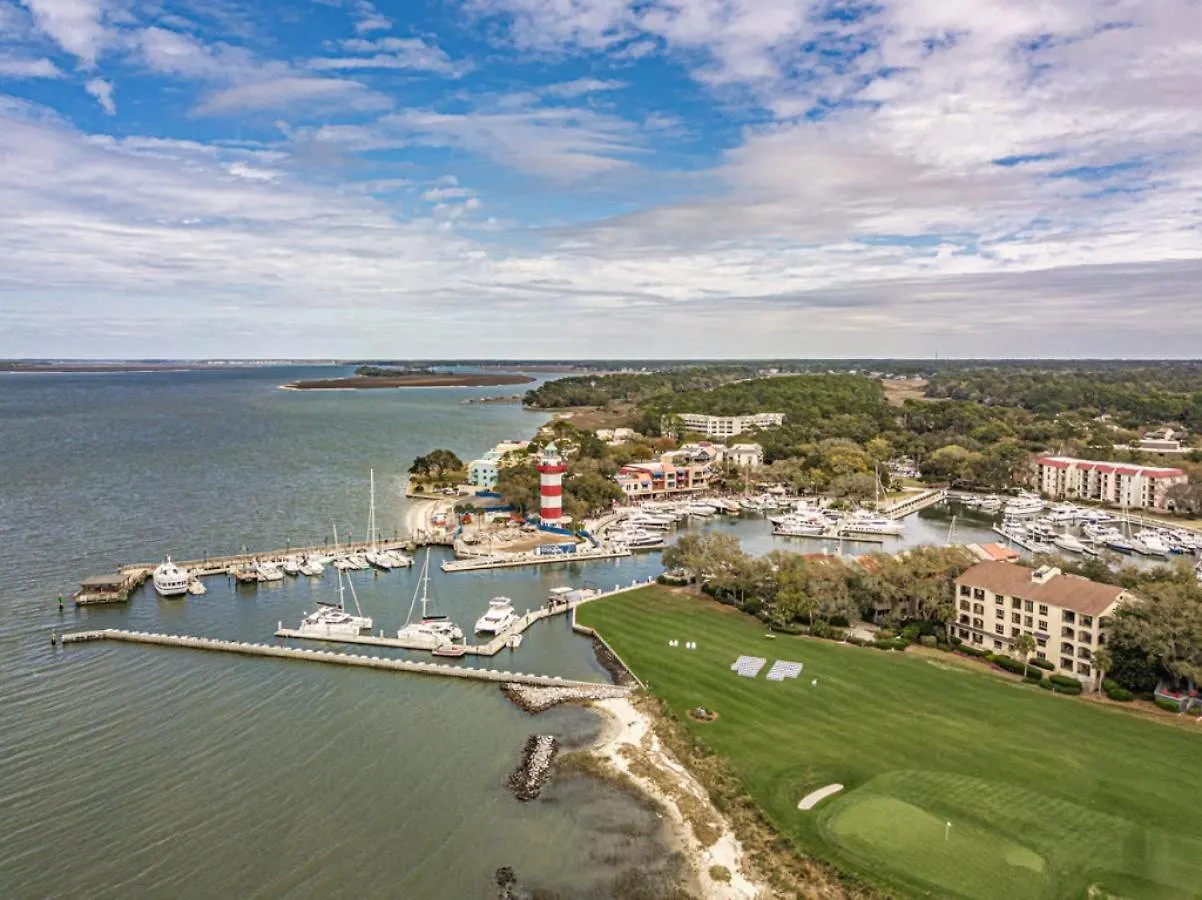 1686 Bluff Renovated Sleeps 8 Walk To Salty Dog Sea Pines