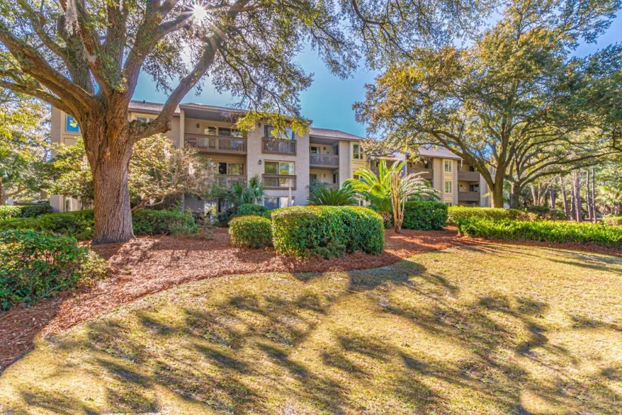 1686 Bluff Renovated Sleeps 8 Walk To Salty Dog Sea Pines Holiday home Hilton Head Island