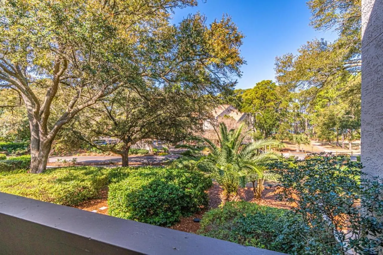 1686 Bluff Renovated Sleeps 8 Walk To Salty Dog Sea Pines Holiday home Hilton Head Island