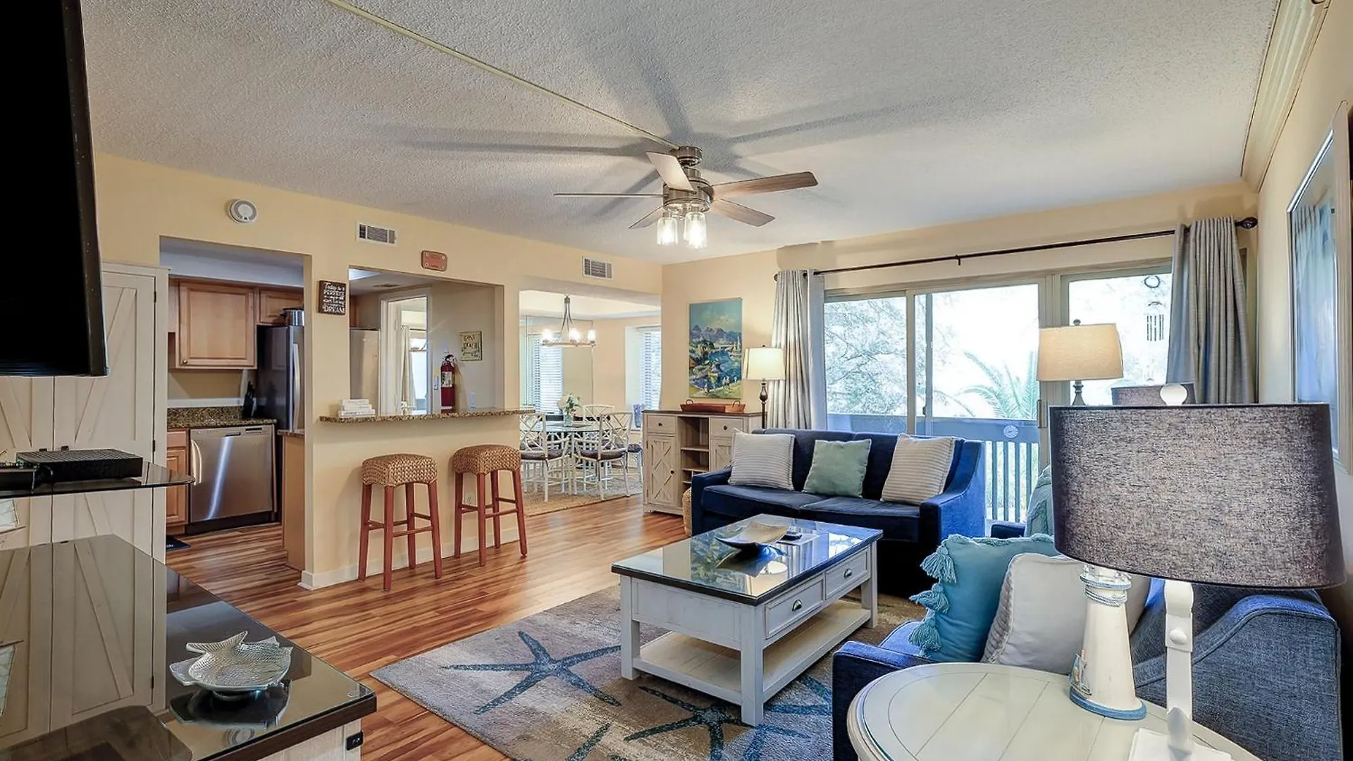 1686 Bluff Renovated Sleeps 8 Walk To Salty Dog Sea Pines Hilton Head Island