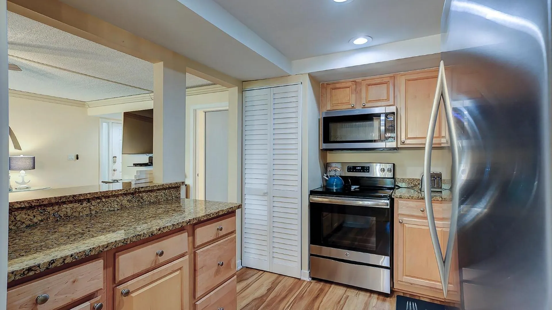 1686 Bluff Renovated Sleeps 8 Walk To Salty Dog Sea Pines Hilton Head Island