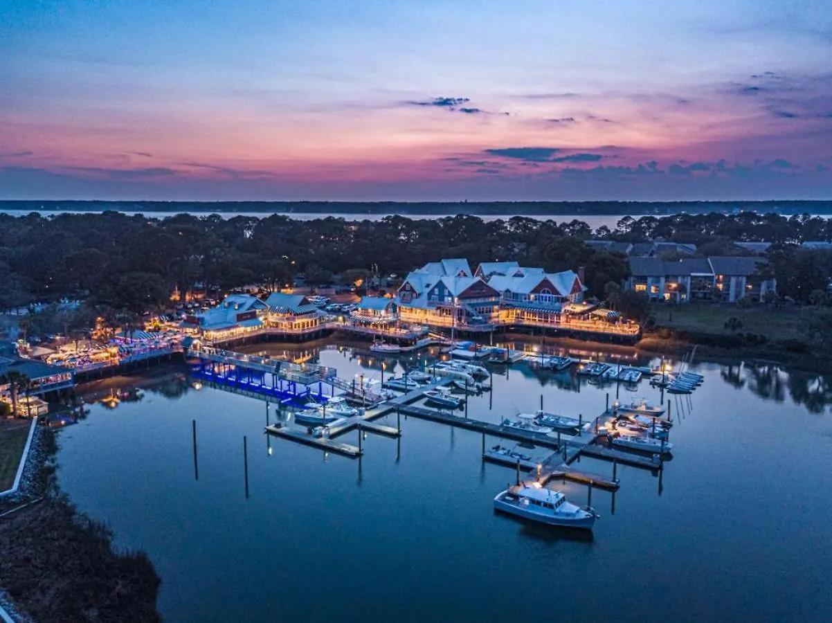 Holiday home New Listing 2373 Racquet Club Gorgeous Golf Course View Steps From Harbourtown Sea Pines