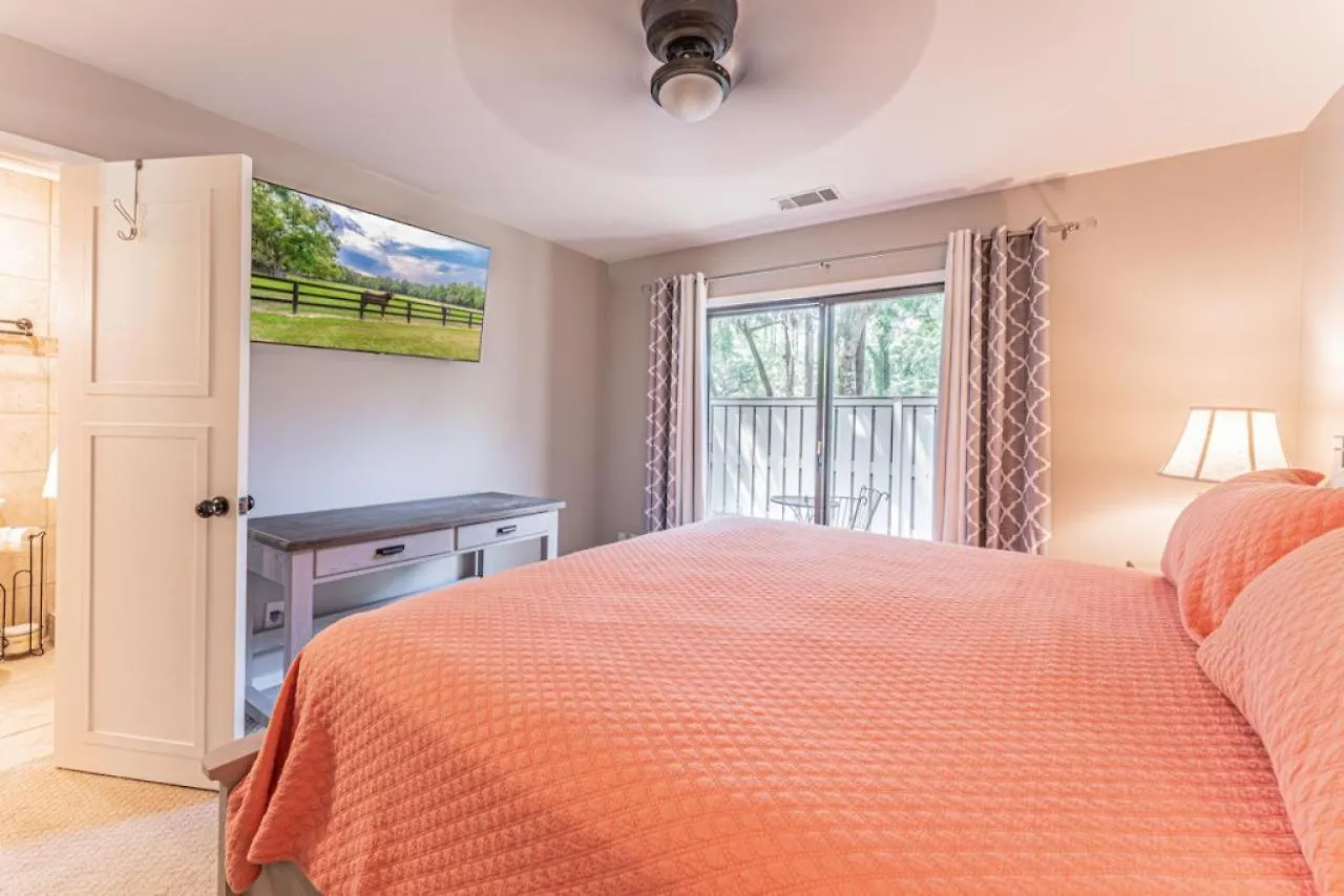 New Listing 2373 Racquet Club Gorgeous Golf Course View Steps From Harbourtown Sea Pines Holiday home