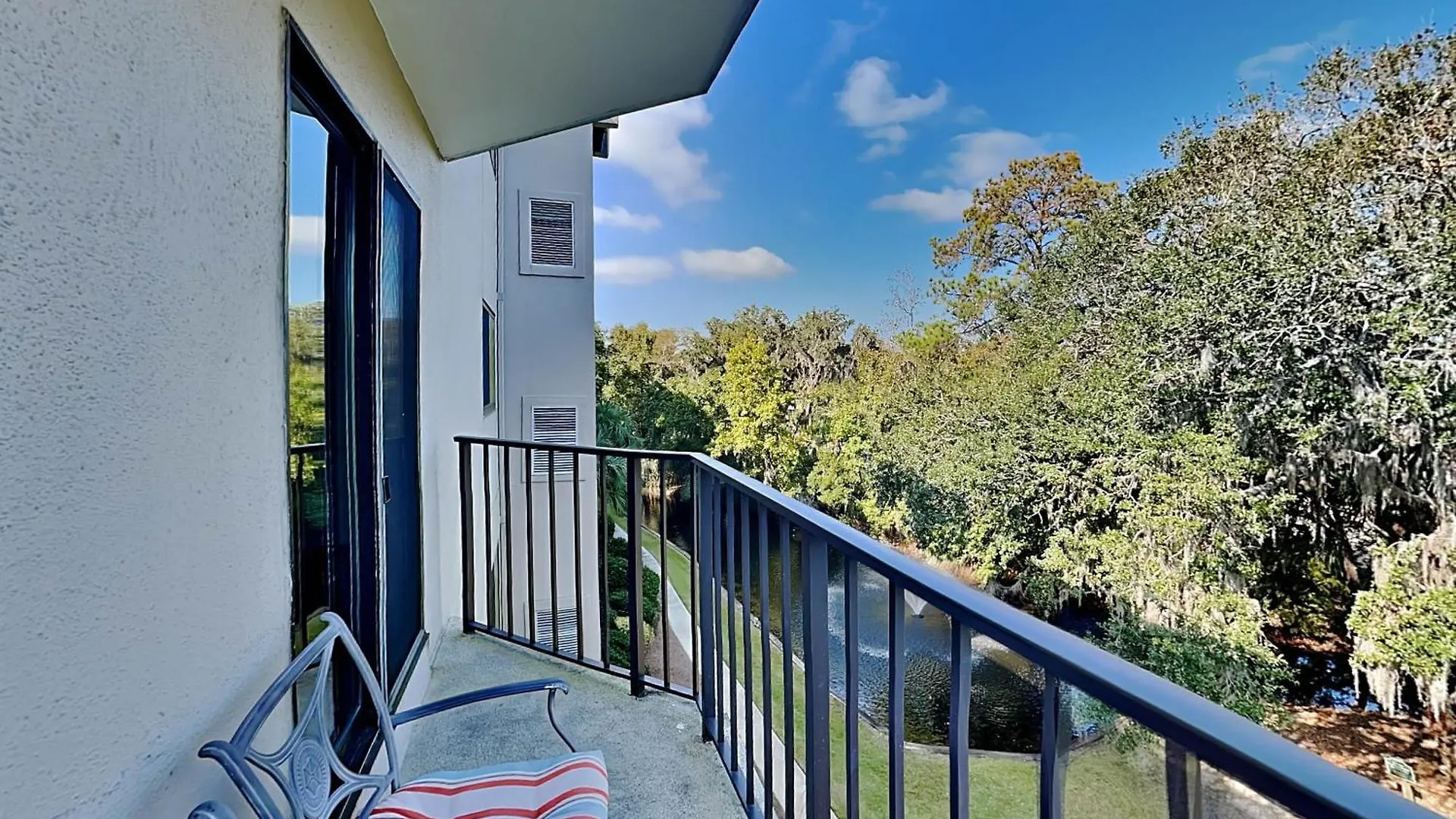 Forest 306 Apartment *