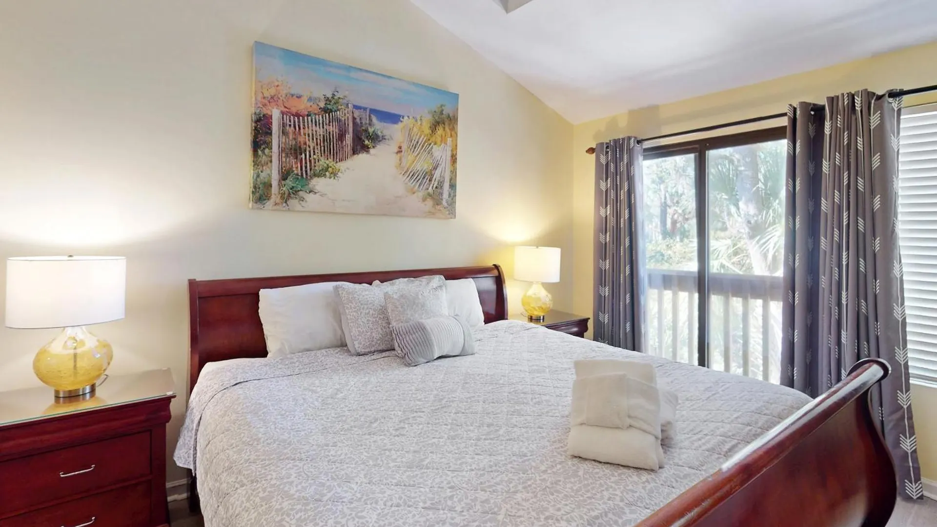Apartment Beachwalk 111