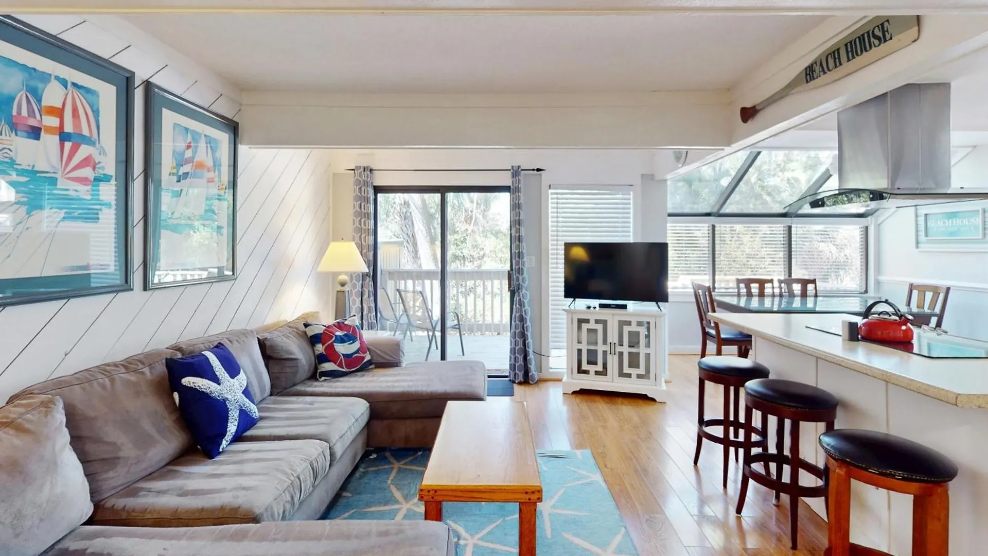 Beachwalk 111 Apartment
