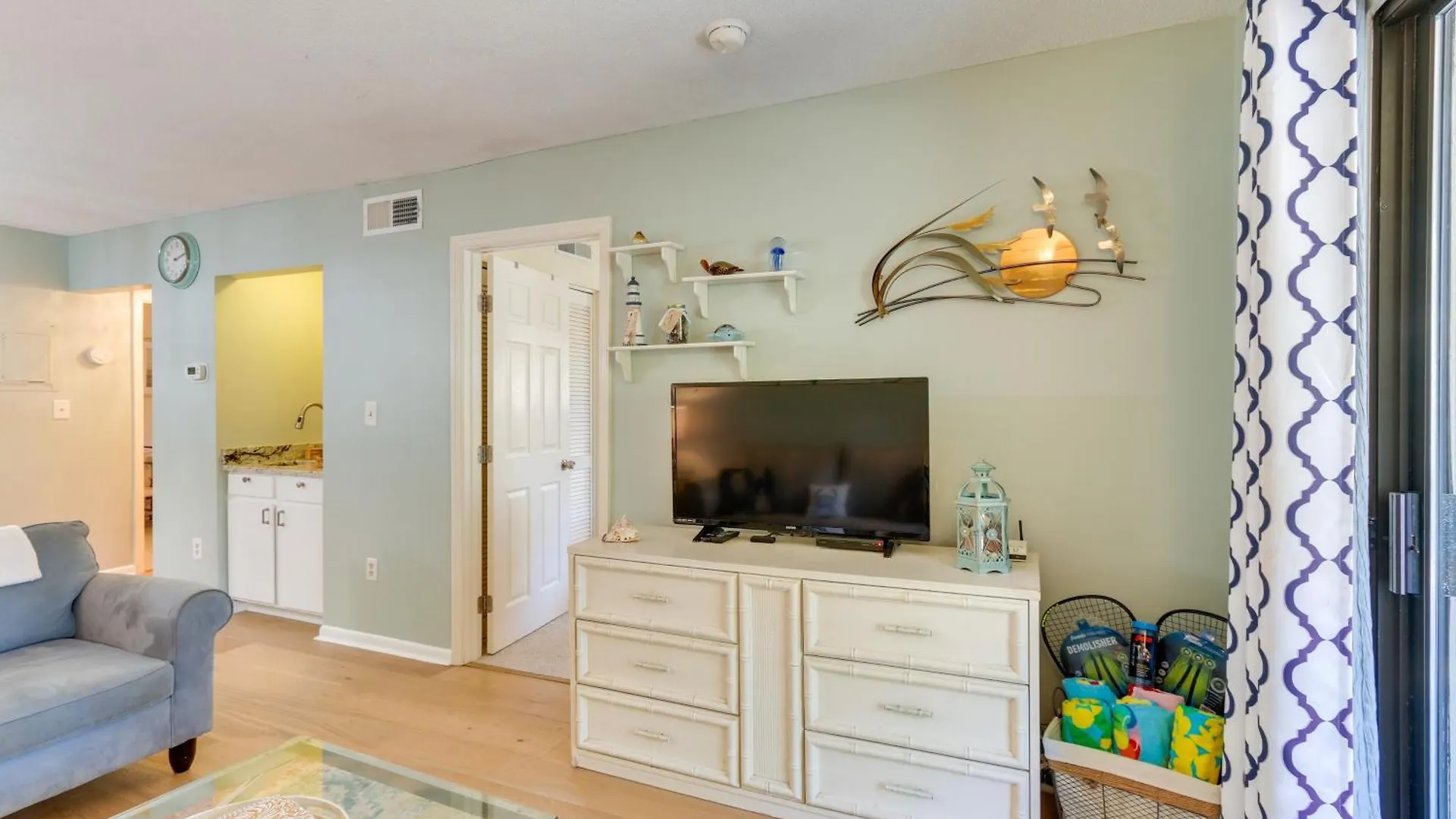 Hilton Head With Amenities Near Beach! *