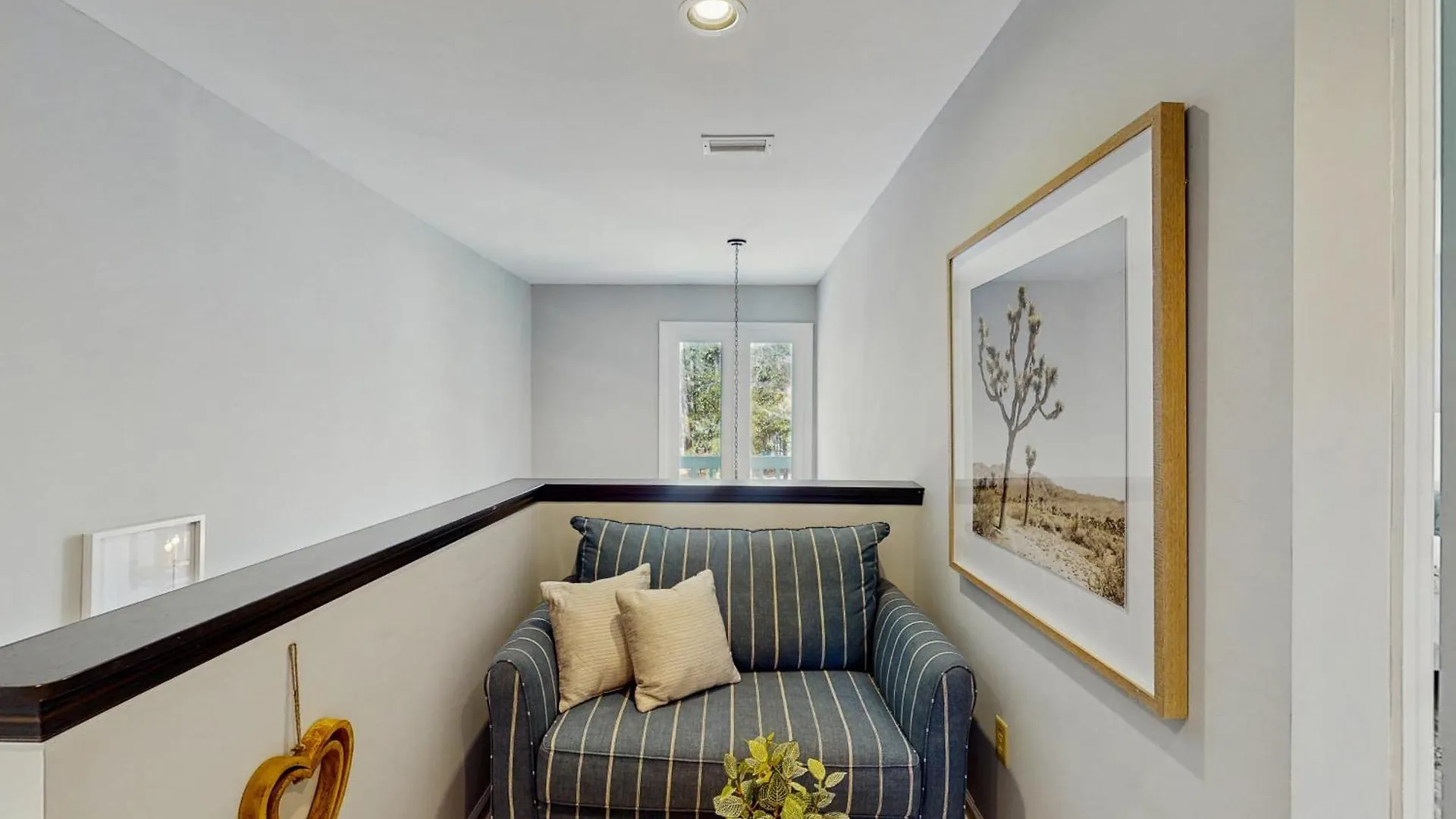 Holiday home Coastal Charm