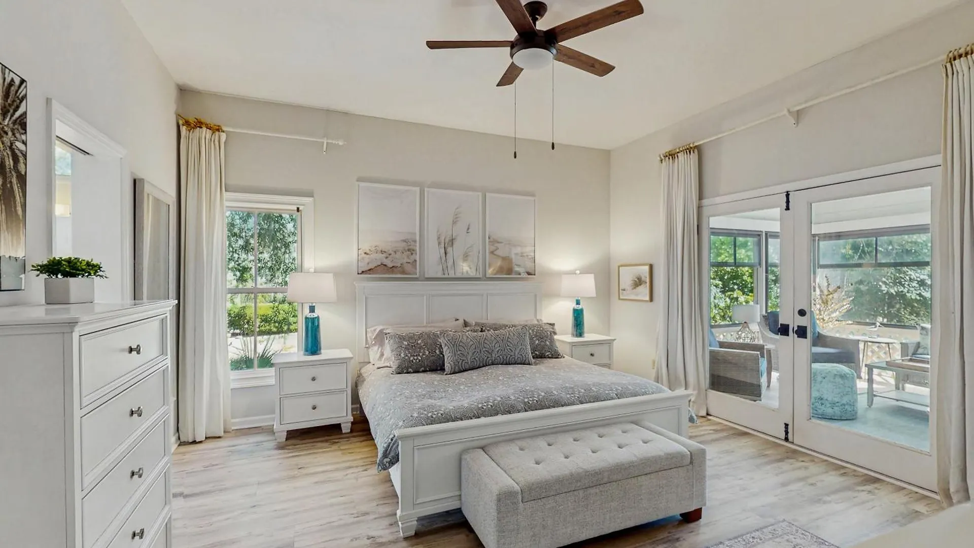 Coastal Charm Holiday home *