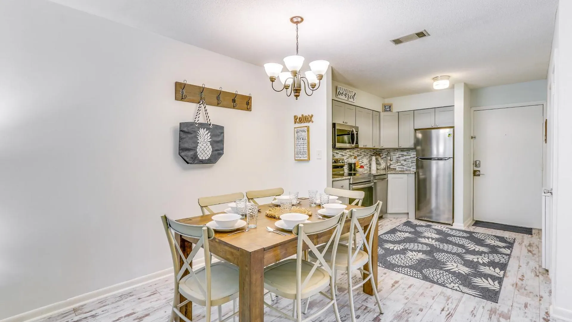 Hilton Head Getaway, Walk To And Golf Course! Apartment *