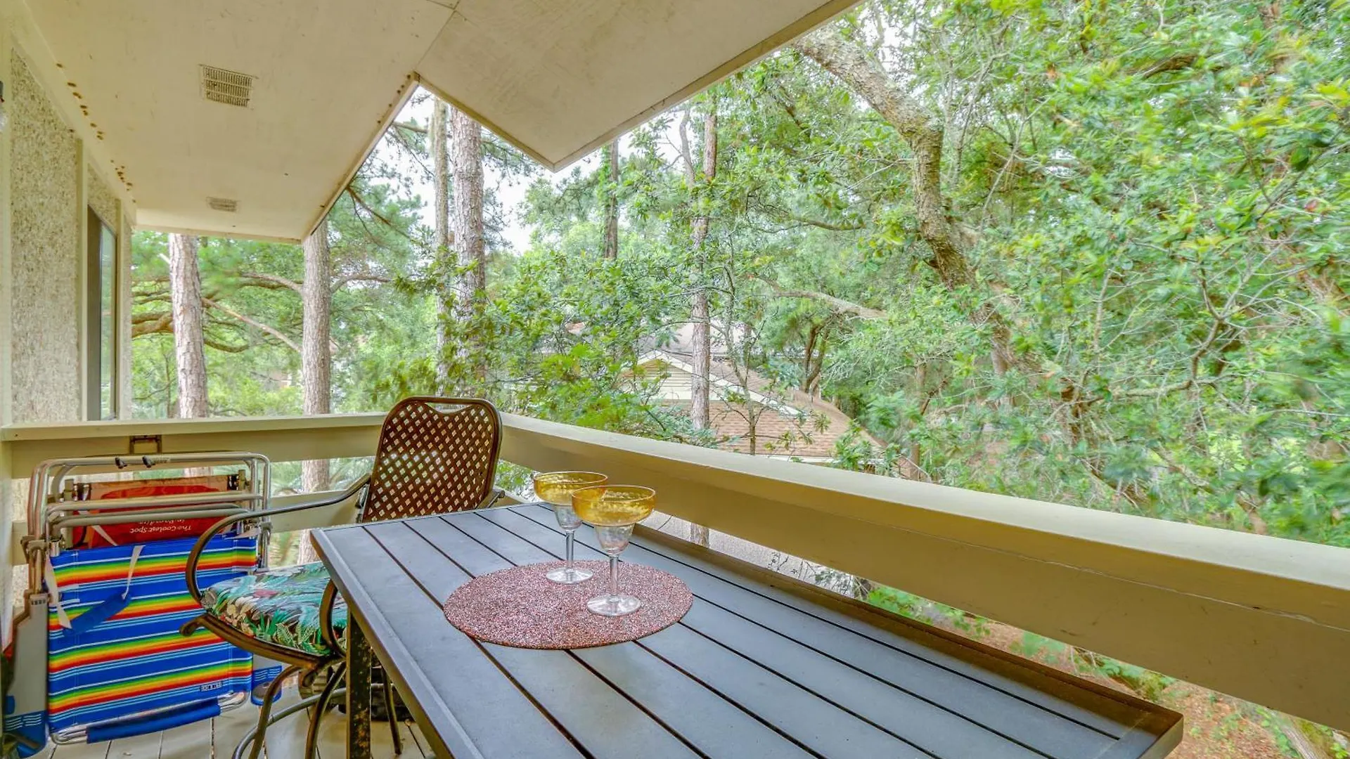 Apartment Hilton Head Getaway, Walk To And Golf Course! Hilton Head Island