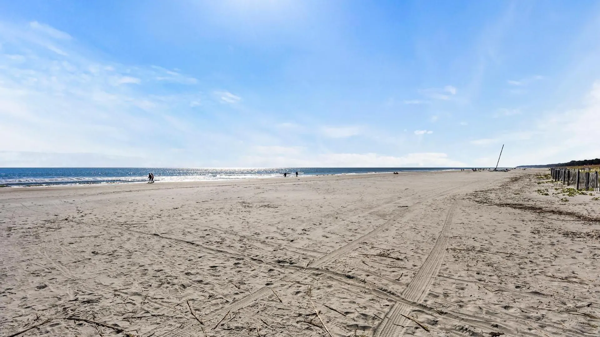 Hilton Head & Tennis A142 Apartment