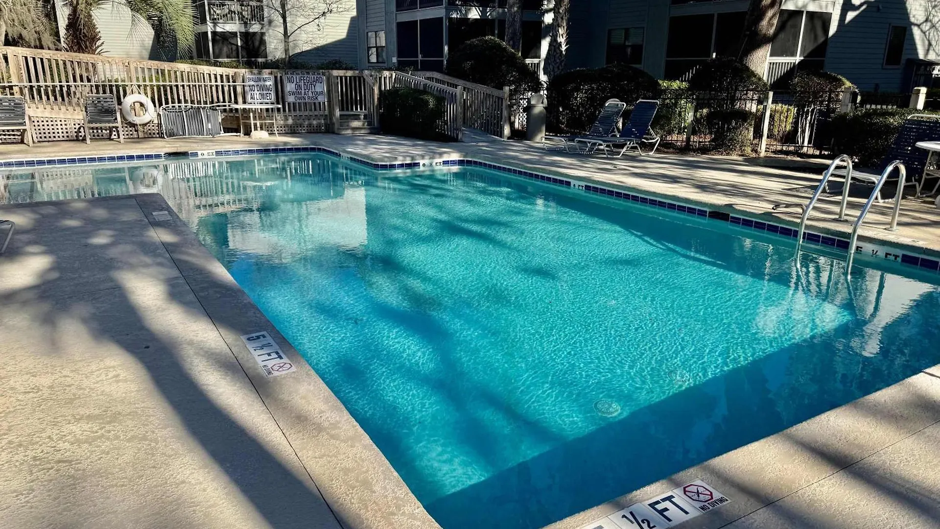 Pet Friendly 3 Bed 3 Bath #3 Ocean Breeze