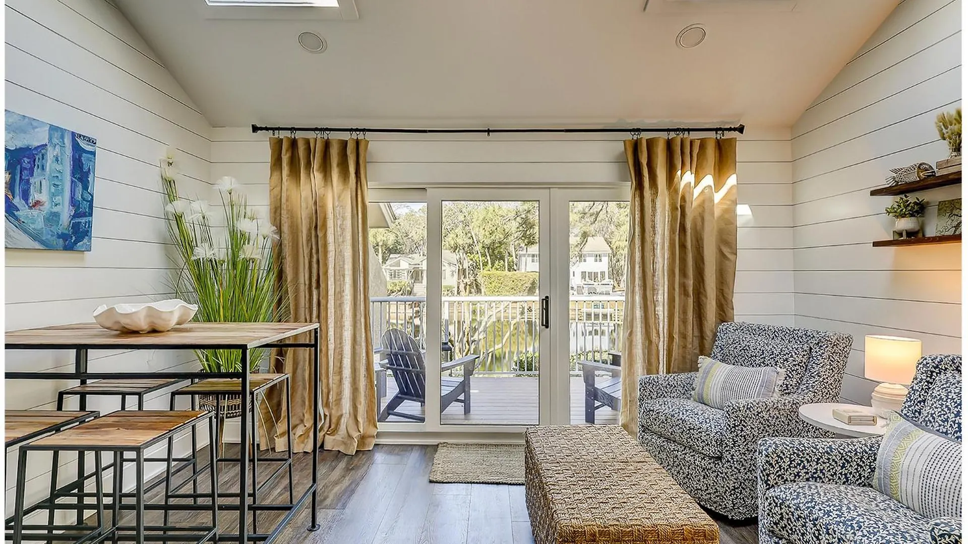 494 Captain's Cove *