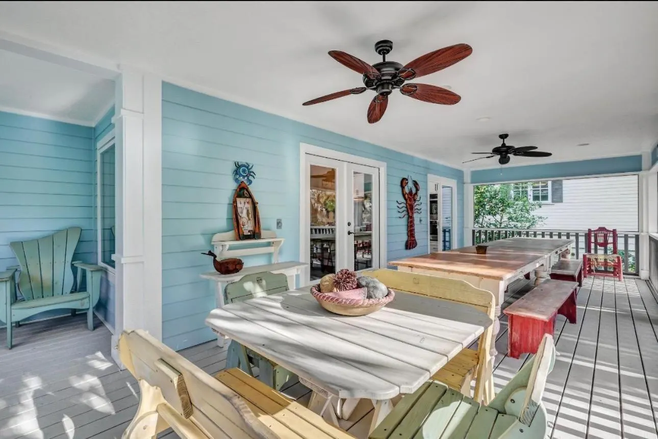 1 Bayberry Lane Holiday home *