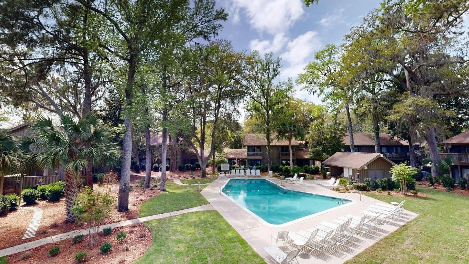 36 Water Oak * Hilton Head Island