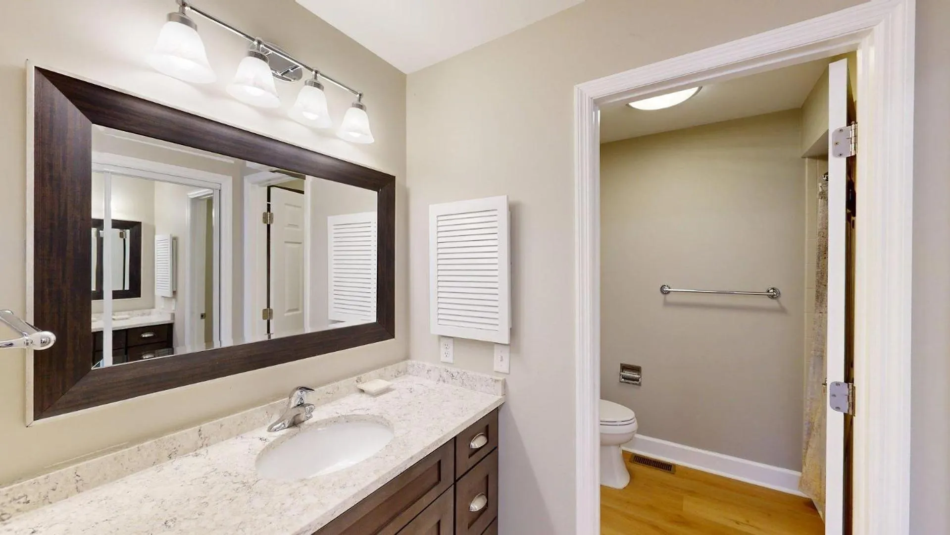 7815 Centre Court Villa *
