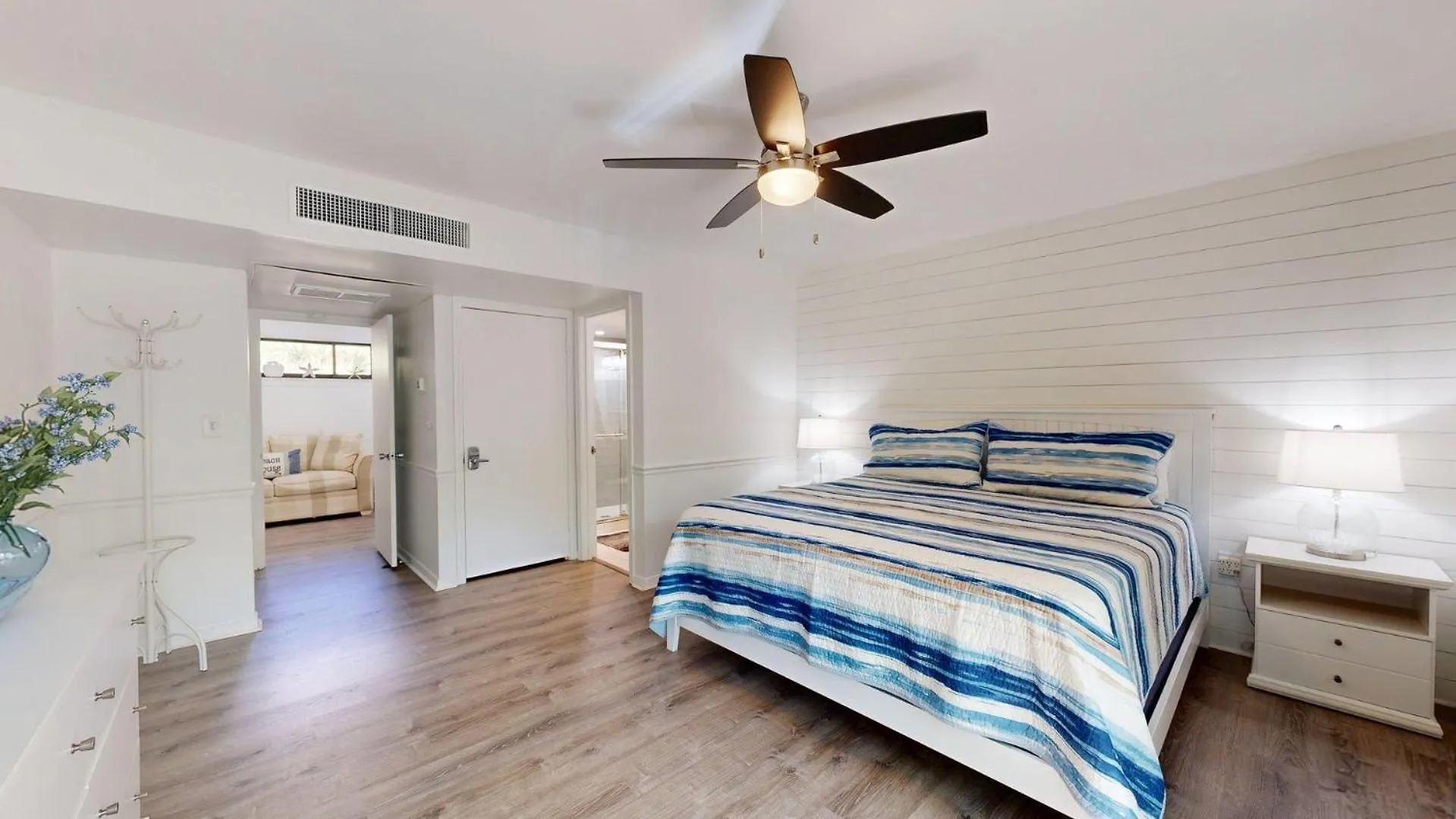 48 Hickory Cove Villa