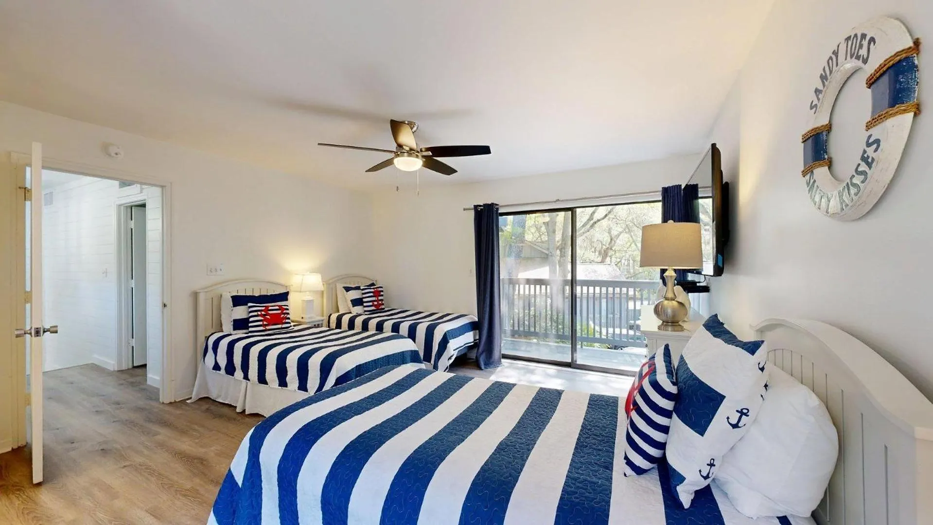 48 Hickory Cove *