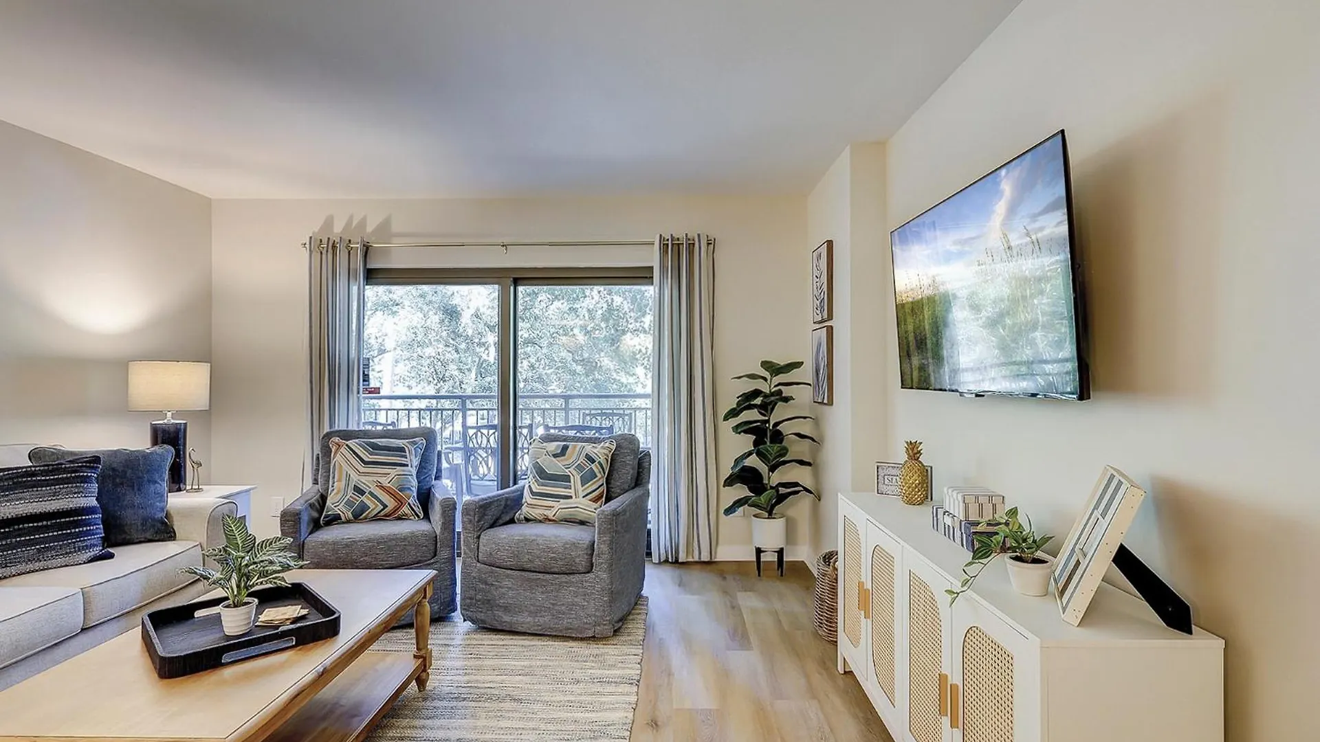 Ocean One 320 Villa